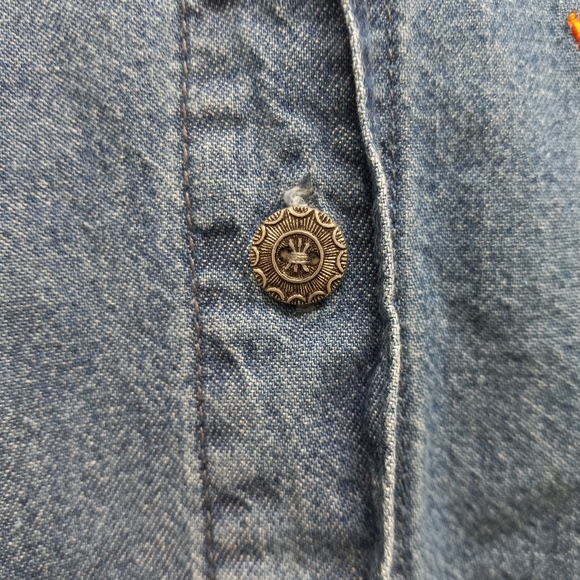 Vintage Halloween Denim Button Up Shirt Embroidered Spiders Grandmacore XL FLAW - Picture 5 of 13